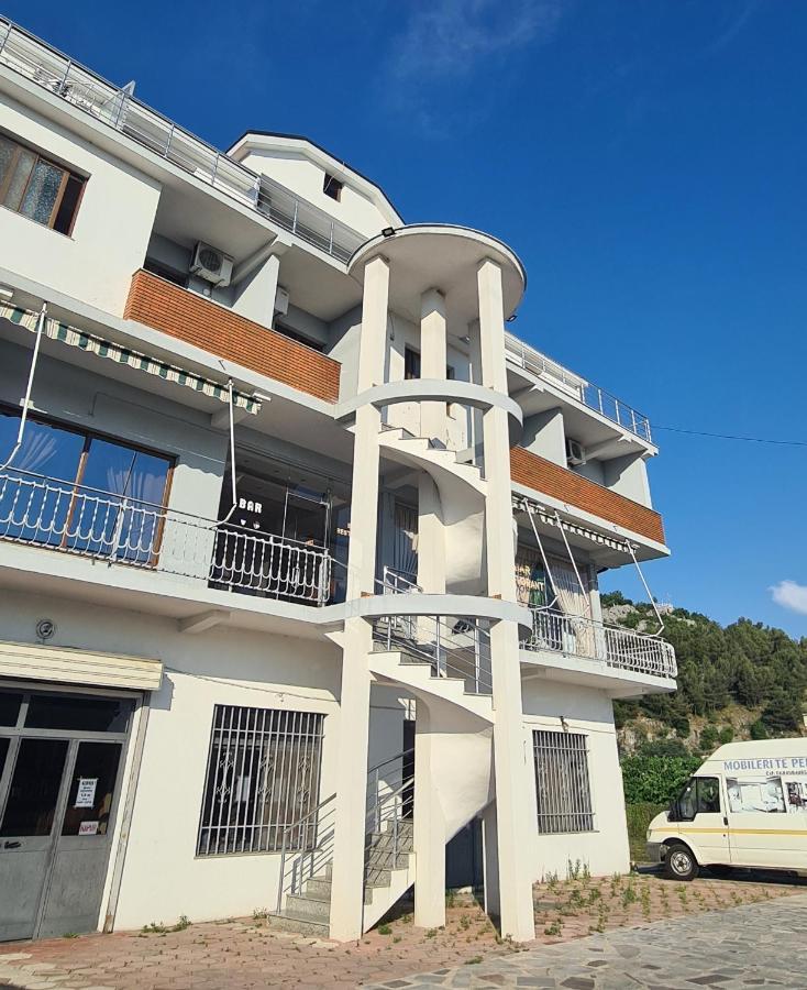 Hotel Nicola Lezhe Exterior photo